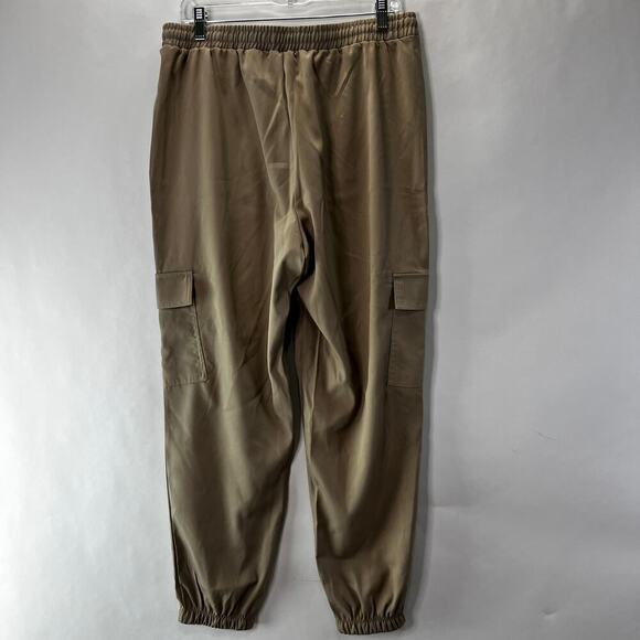 Max Studio Cargo Pants Beige Size M - Picture 3 of 8